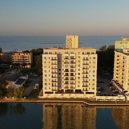Evy Deluxe Apartment มามายา ภายนอก รูปภาพ