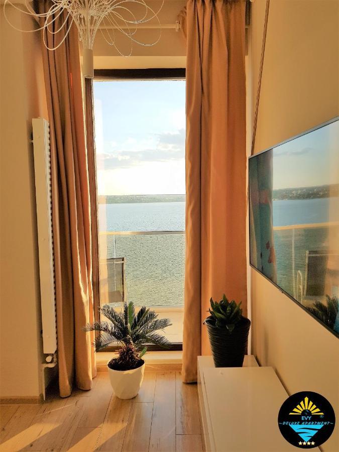 Evy Deluxe Apartment มามายา ภายนอก รูปภาพ